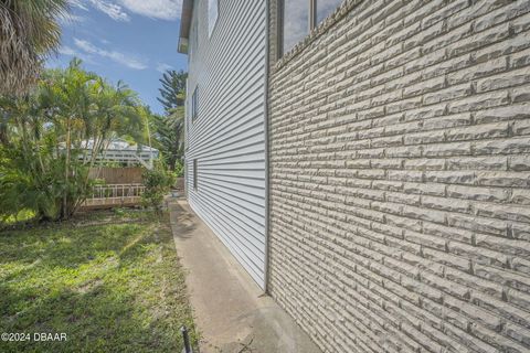 A home in New Smyrna Beach