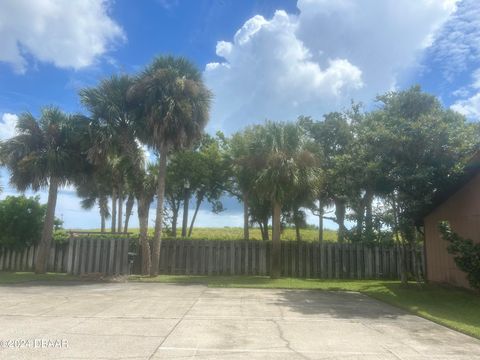 A home in Daytona Beach