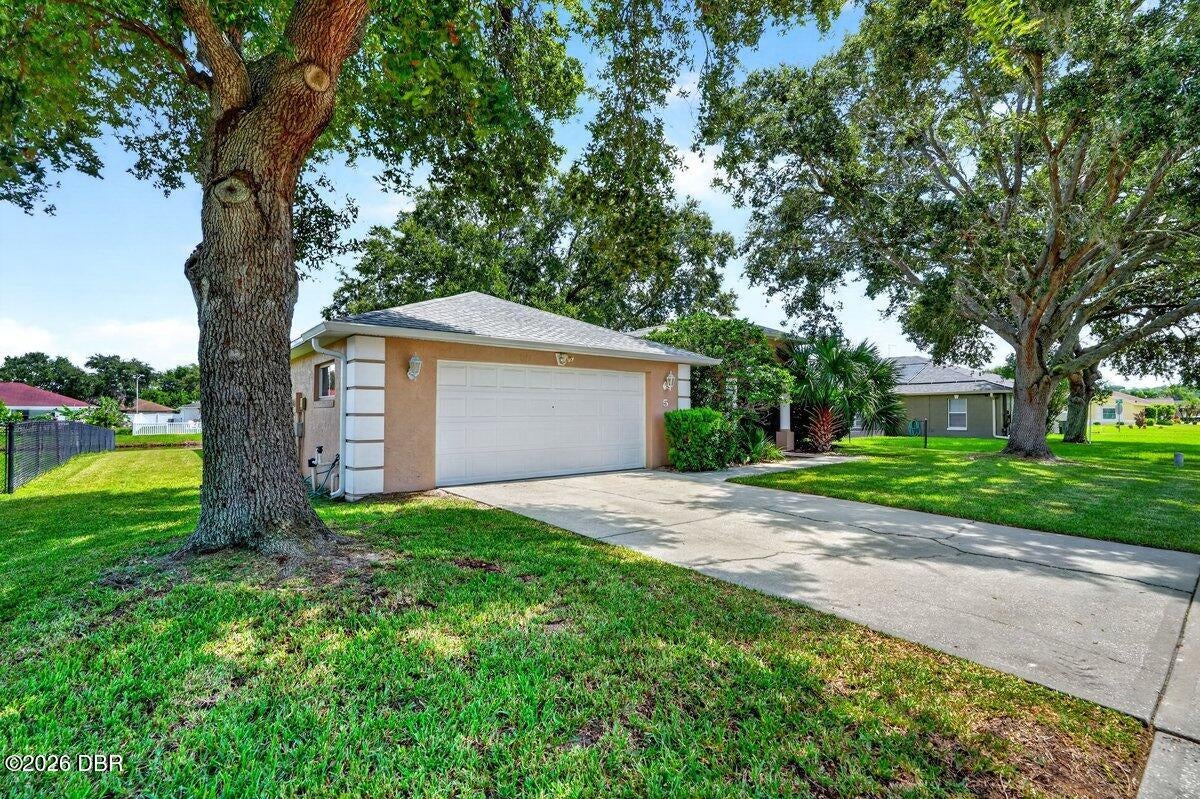 5 Spinnaker Circle