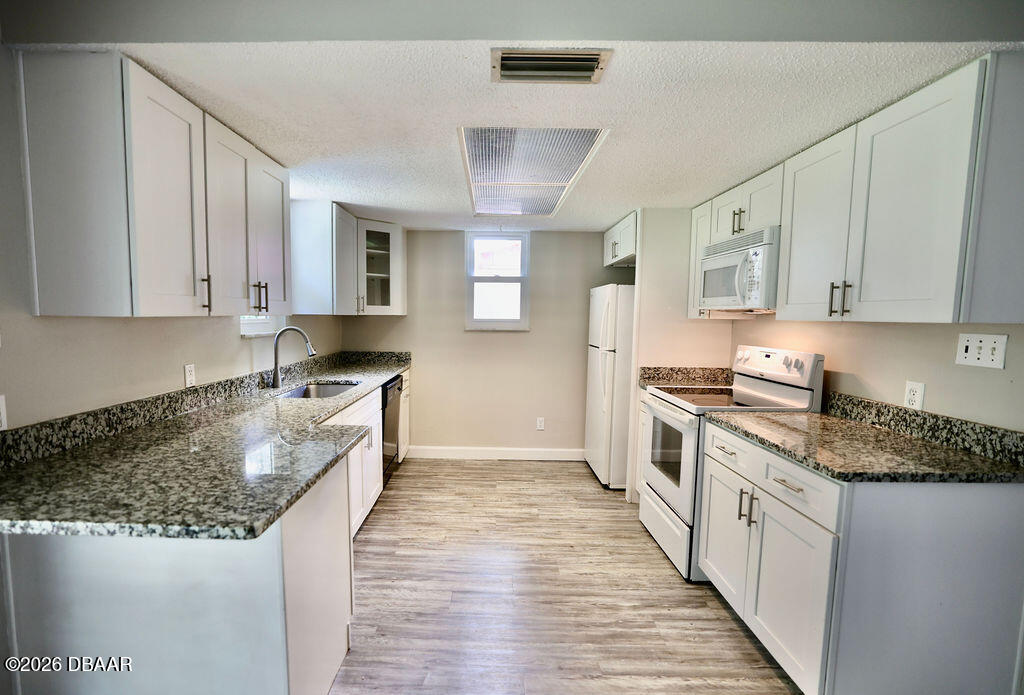 915 Royal Oak Court