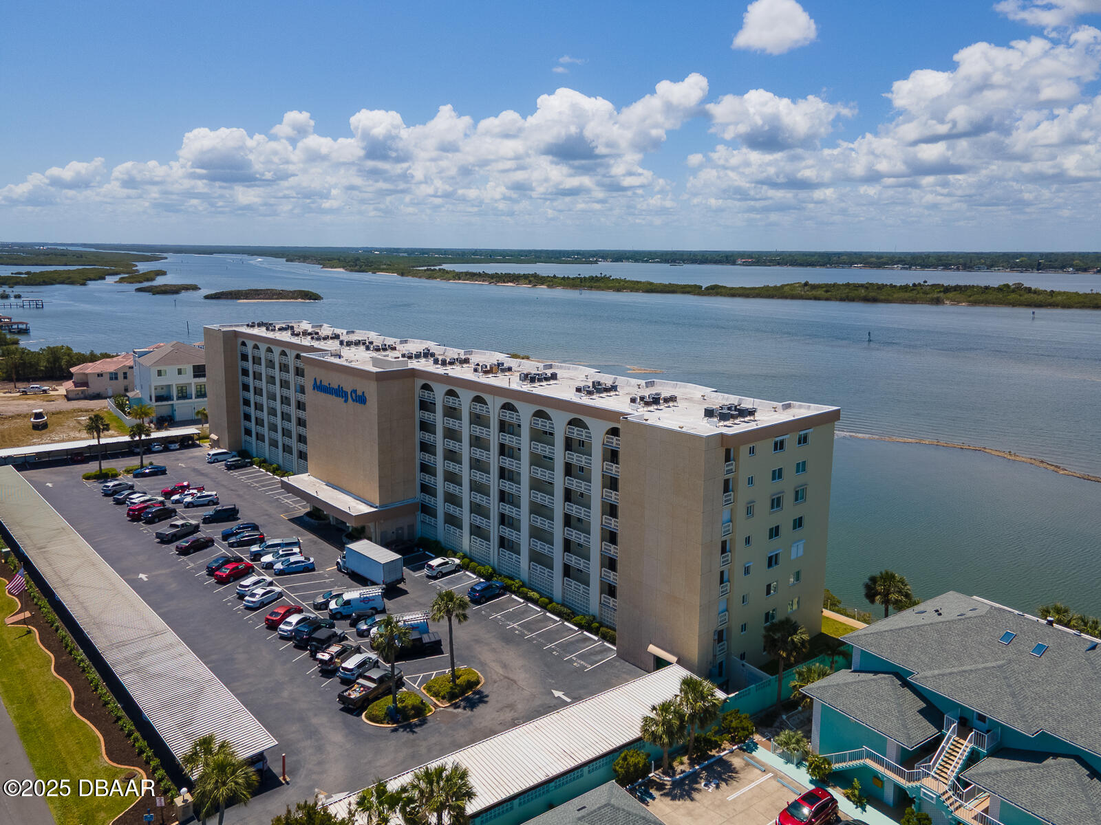 3606 S Peninsula Drive 812