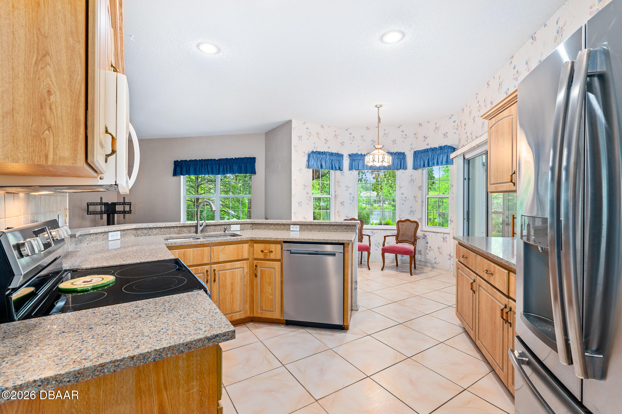 28 Cedar Point Drive