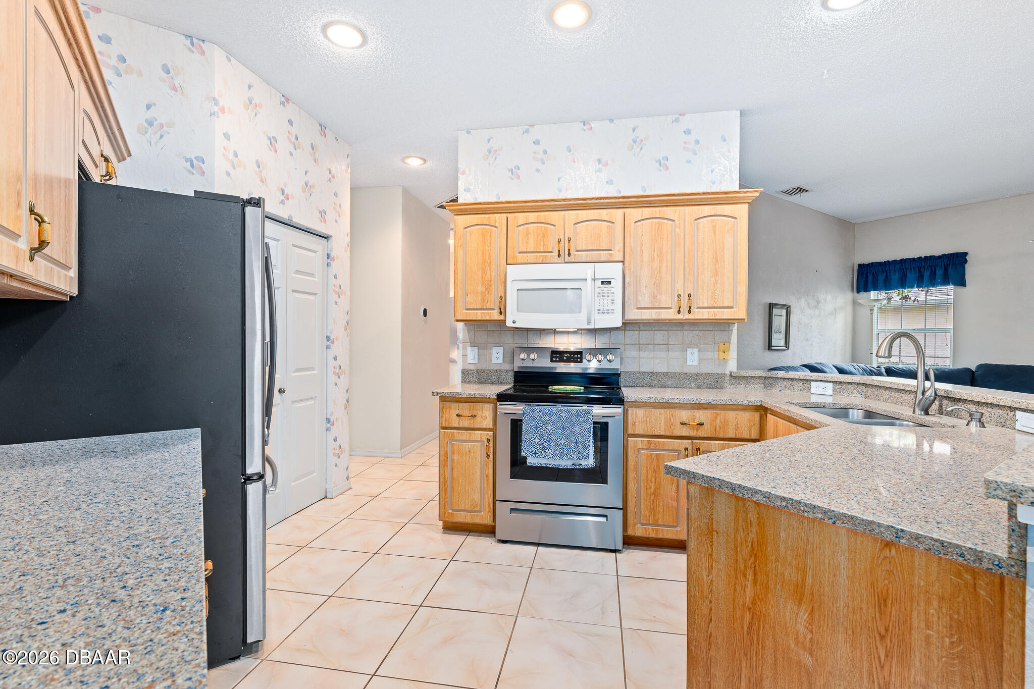 28 Cedar Point Drive