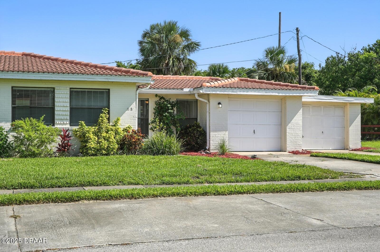 11 Cardinal Drive B