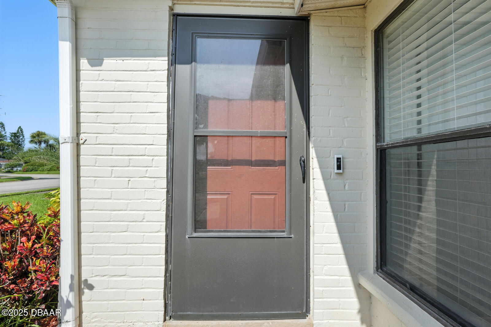 11 Cardinal Drive B