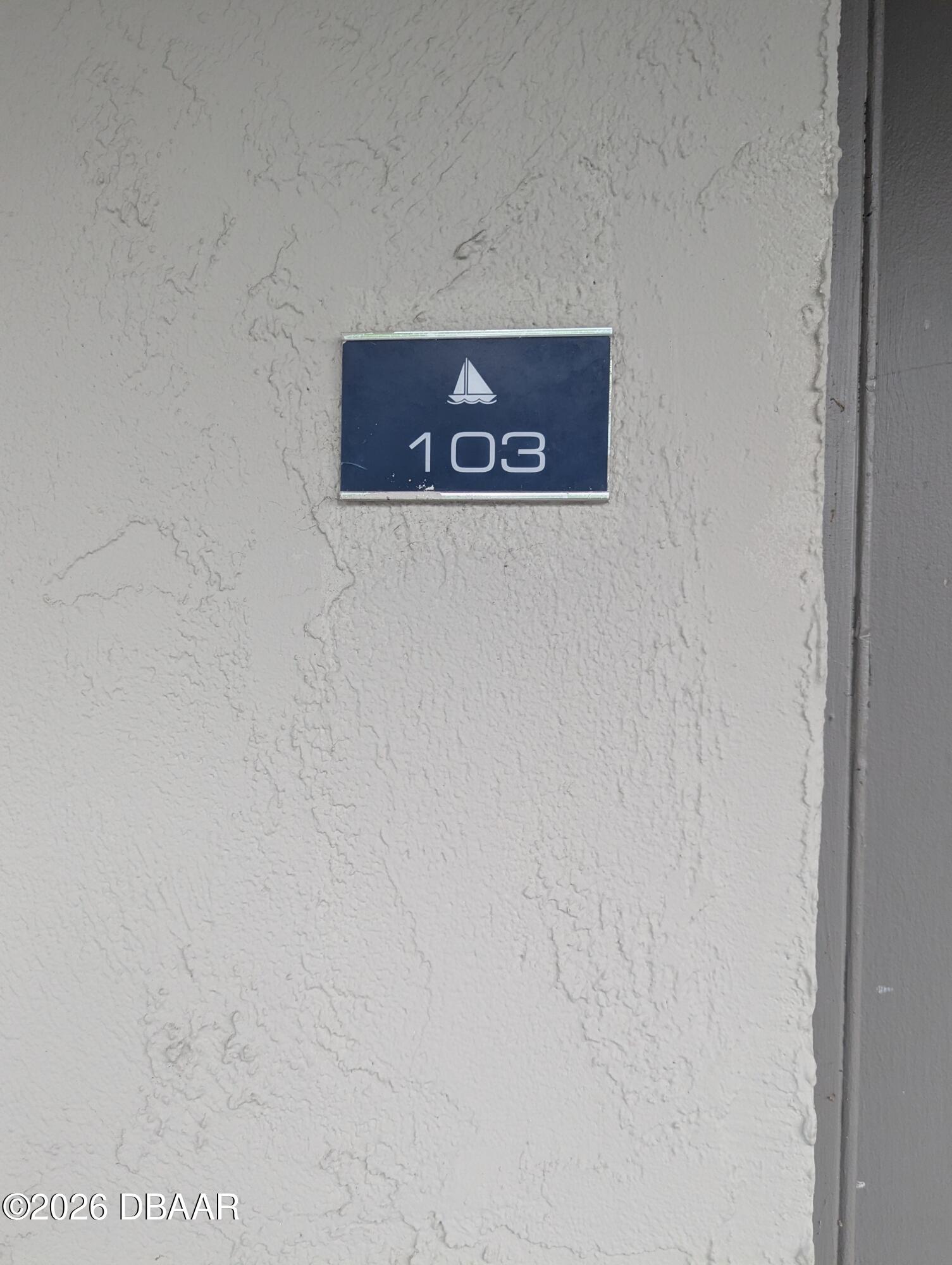 900 S Peninsula Drive