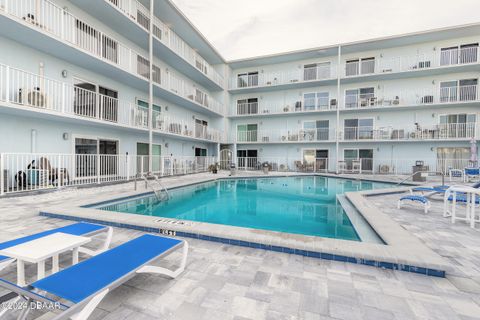 A home in New Smyrna Beach