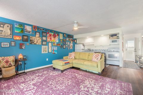 A home in New Smyrna Beach