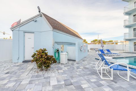 A home in New Smyrna Beach