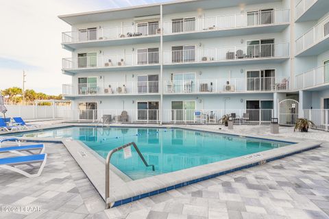 A home in New Smyrna Beach