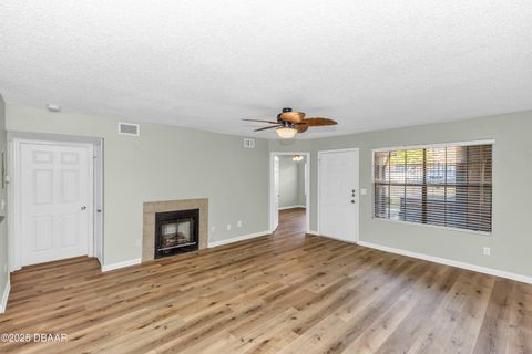 355 Lakepointe Drive Altamonte Springs FL 32701