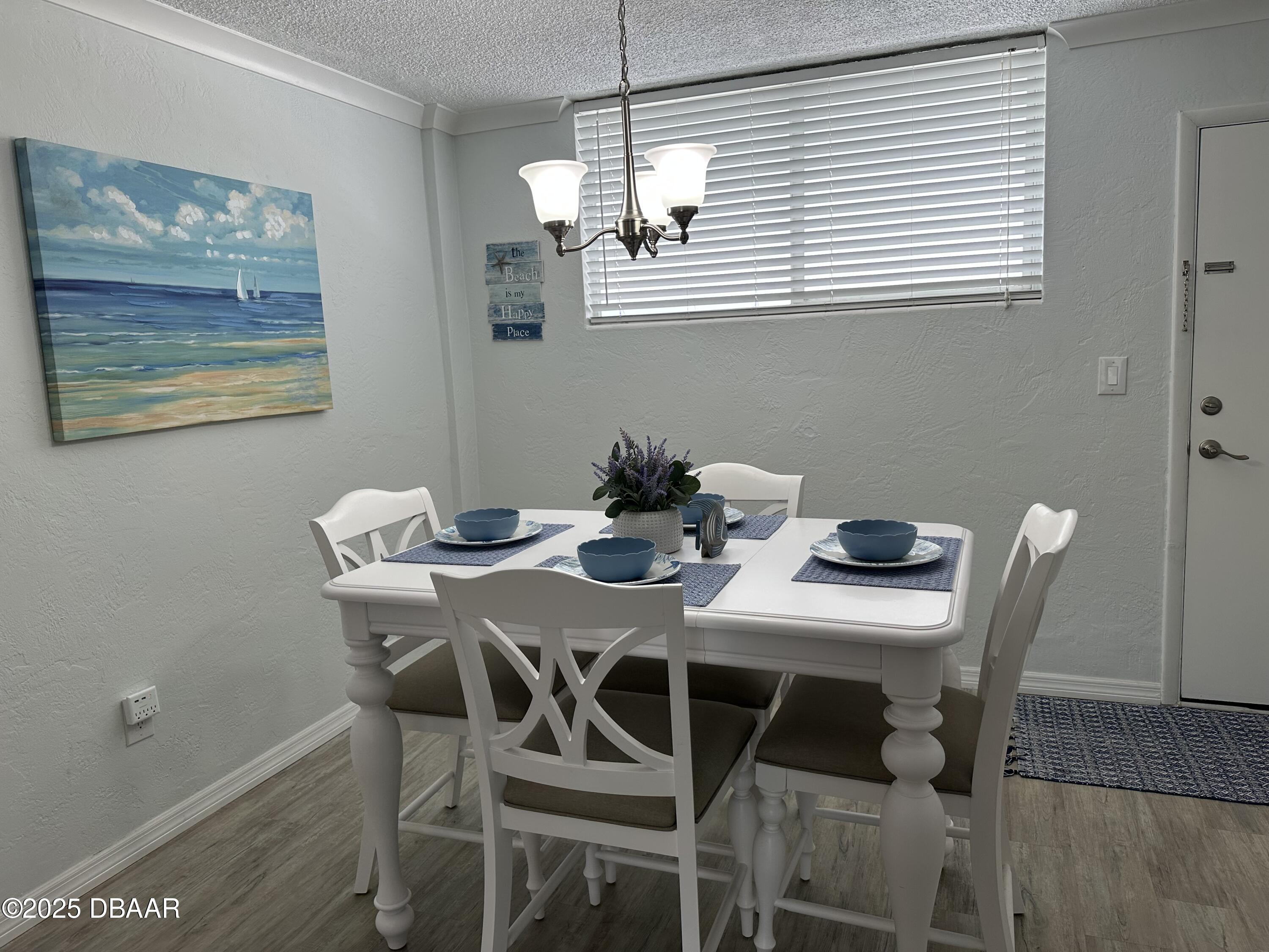 2727 N Atlantic Avenue