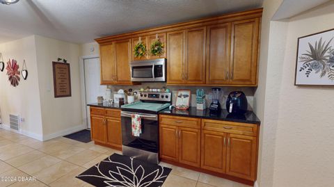 A home in Deltona