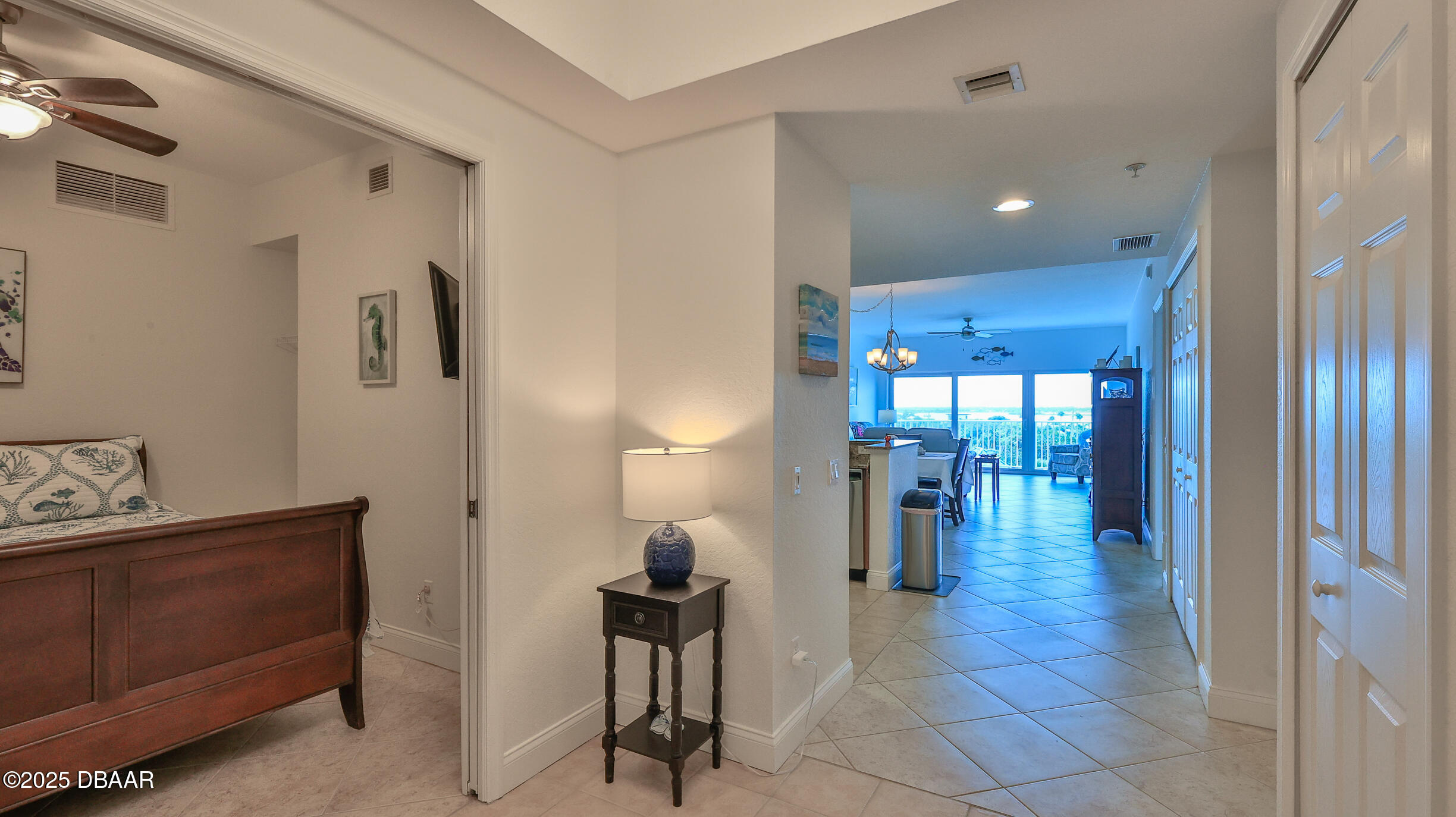 2 Oceans West Boulevard 502