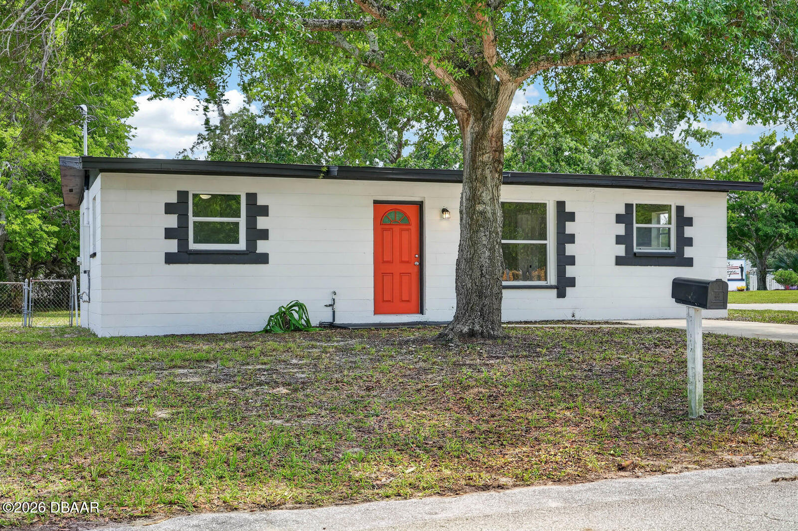 1237 Linda Lane