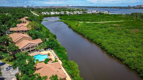 A home in Daytona Beach