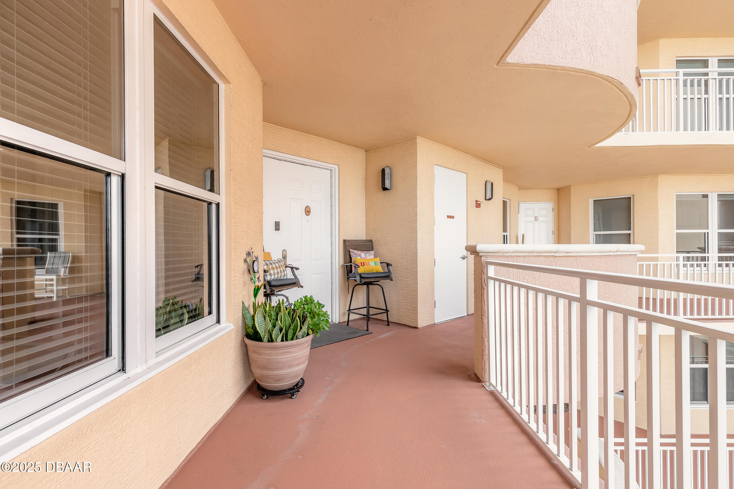 2515 S Atlantic Avenue 703