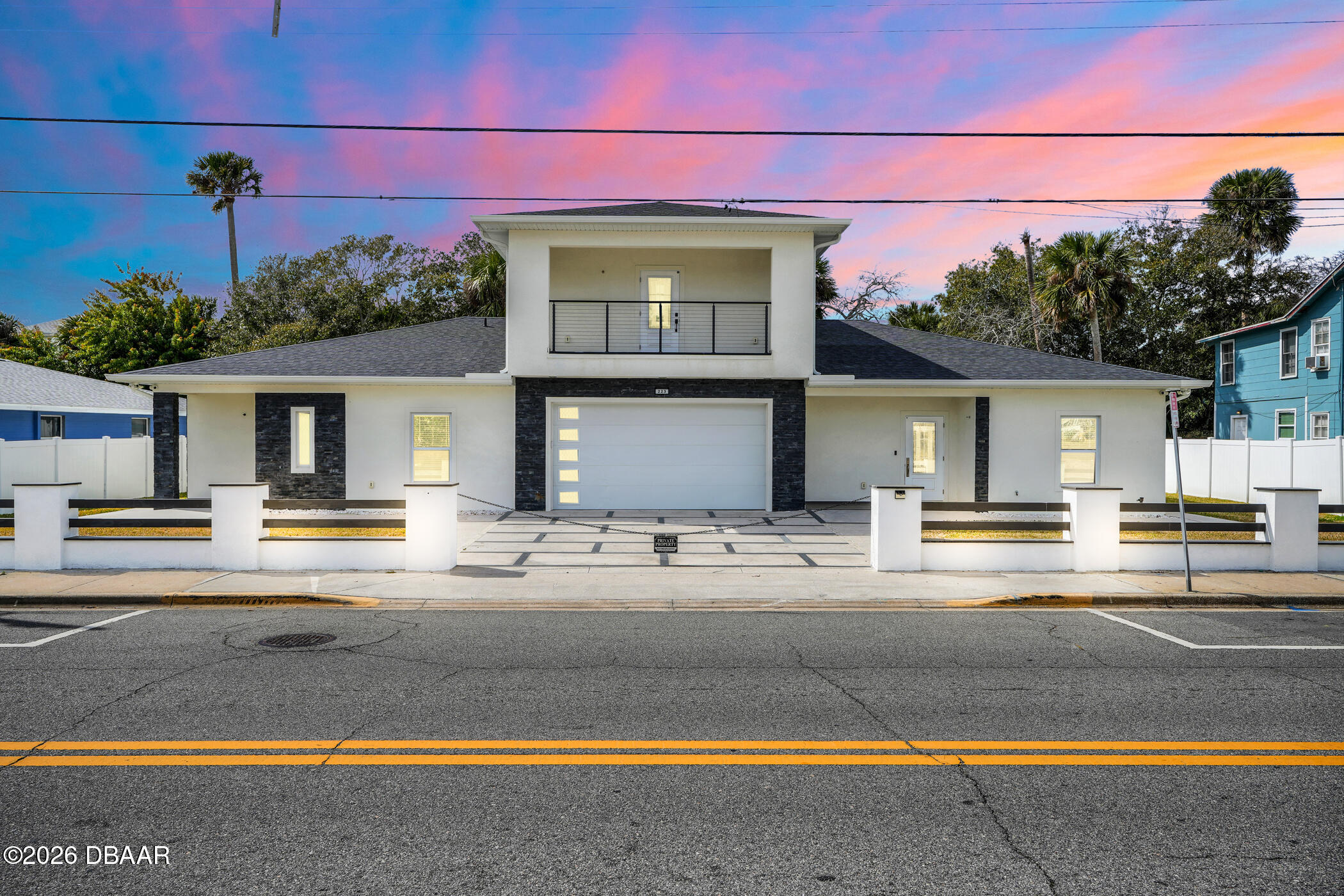 223 N Peninsula Drive