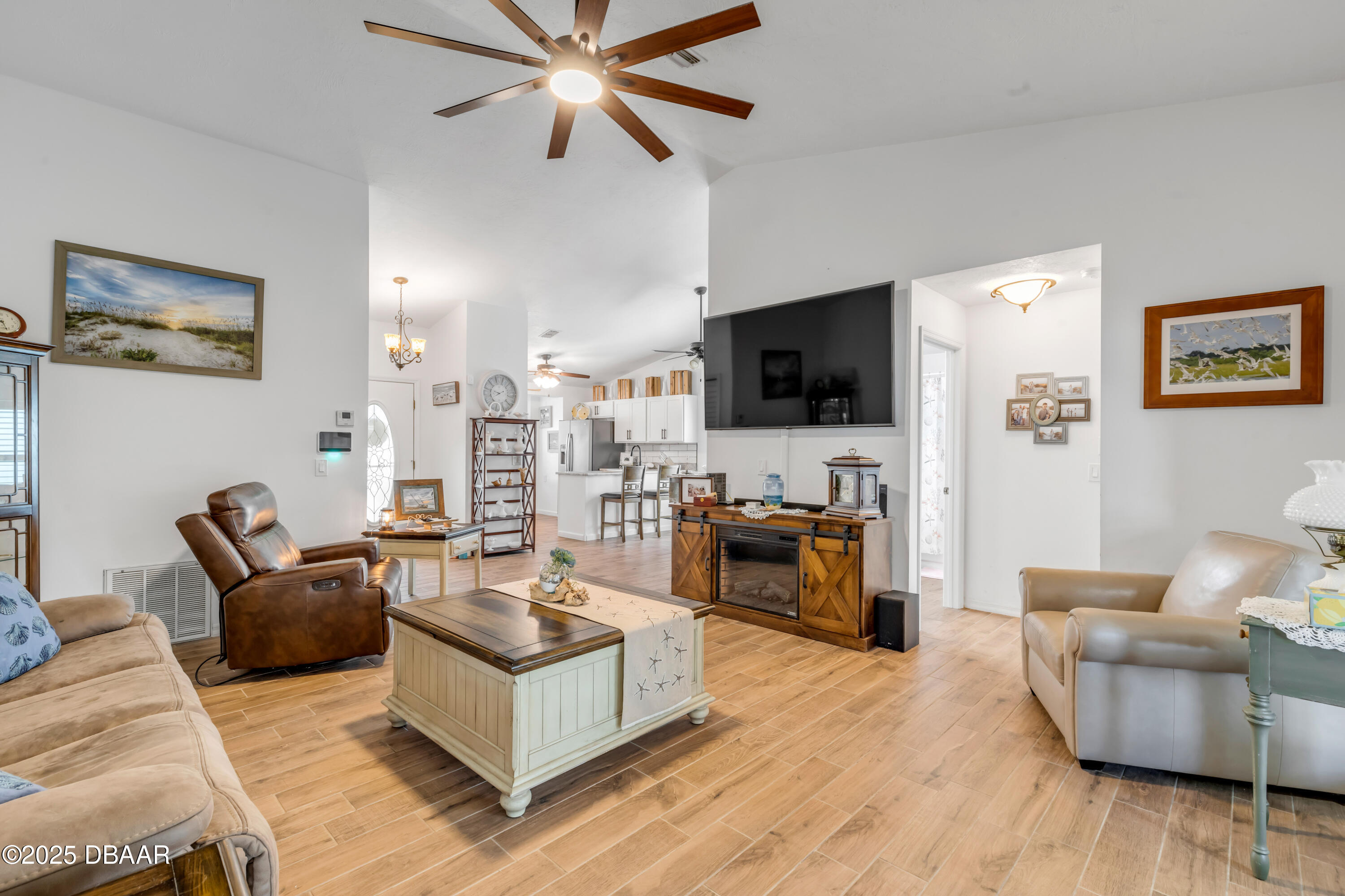1107 Plover Place
