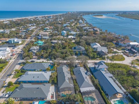 A home in New Smyrna Beach