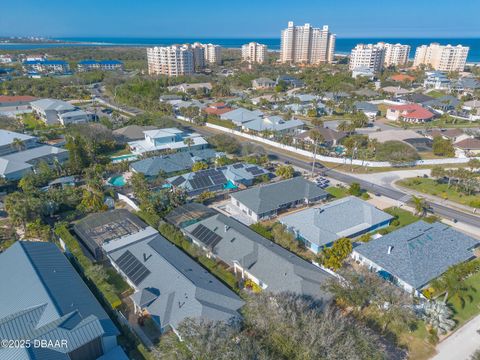 A home in New Smyrna Beach