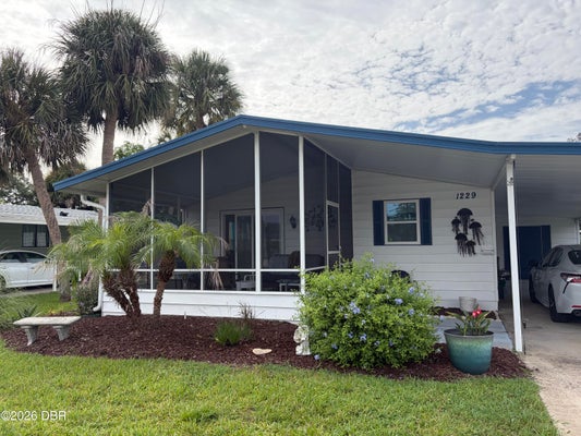 1229 LA FLOSITA DR, PORT ORANGE, FL 32129 - Image eba1a4e0ba0d13d42fdd0c85816b3c6c/4210826650