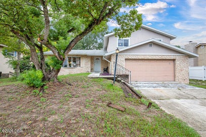 1649 E Shangri La Drive Daytona Beach FL 32119
