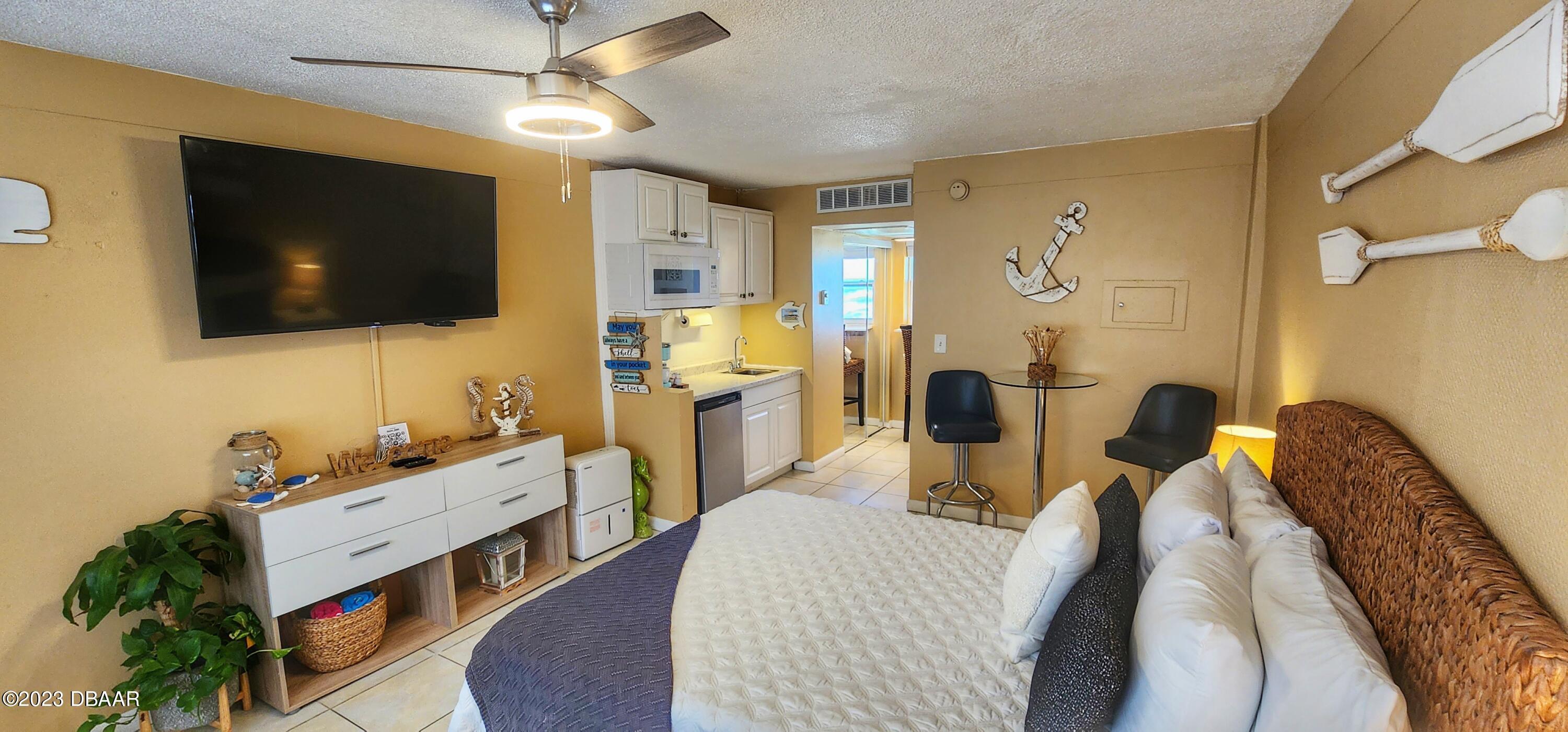 219 S Atlantic Avenue