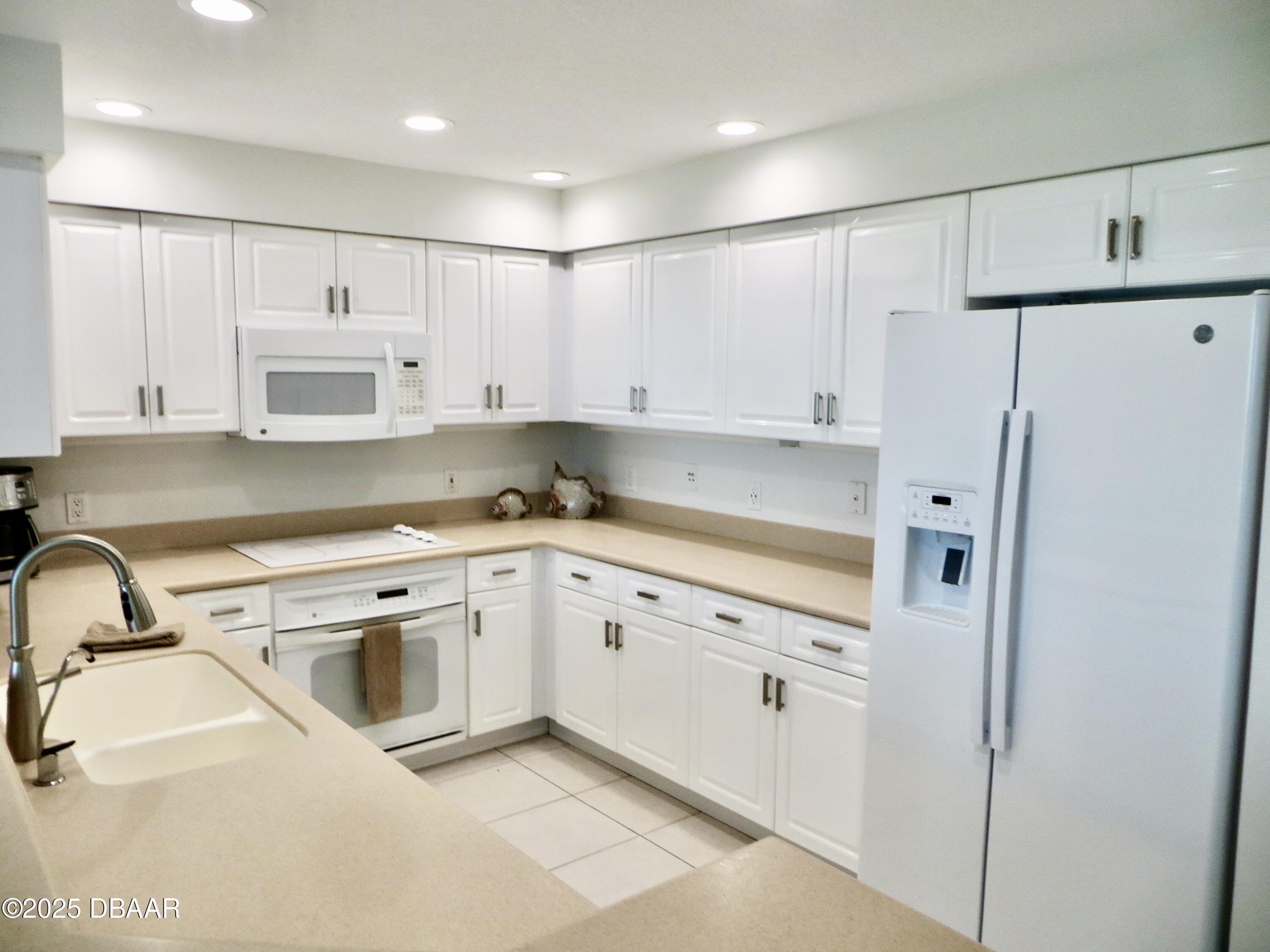 4628 Harbour Village Boulevard 2308