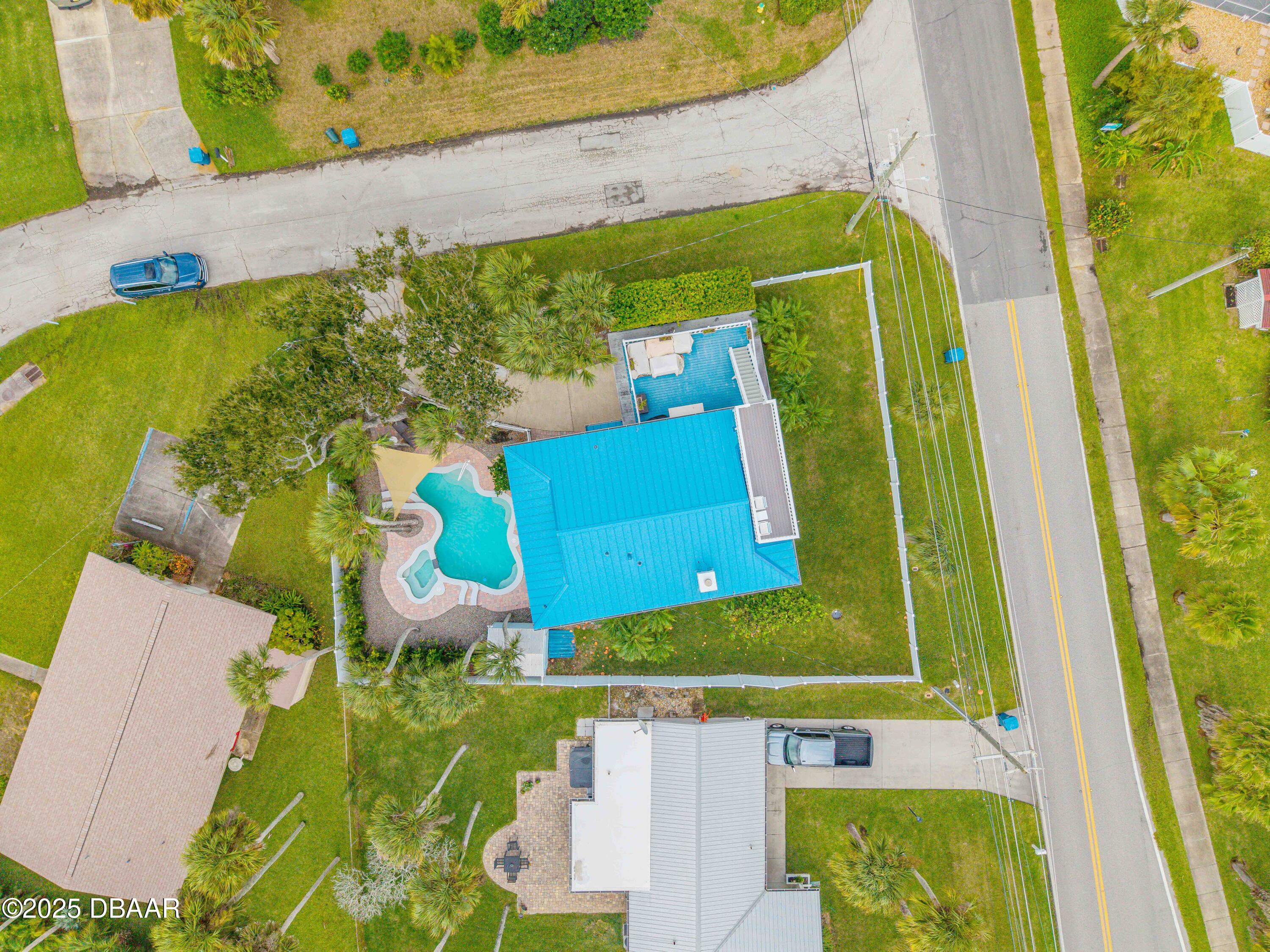 4700 Saxon Drive
