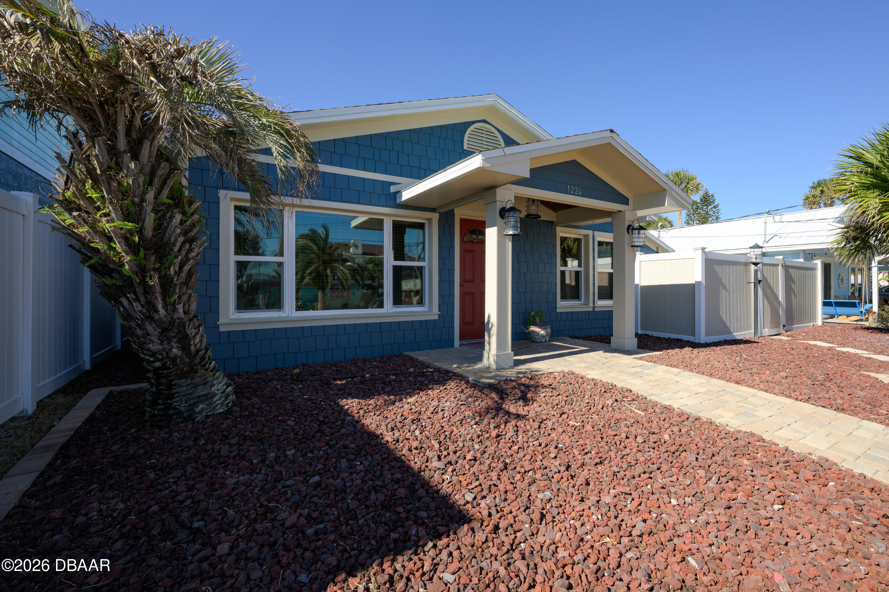 1224 S Central Avenue