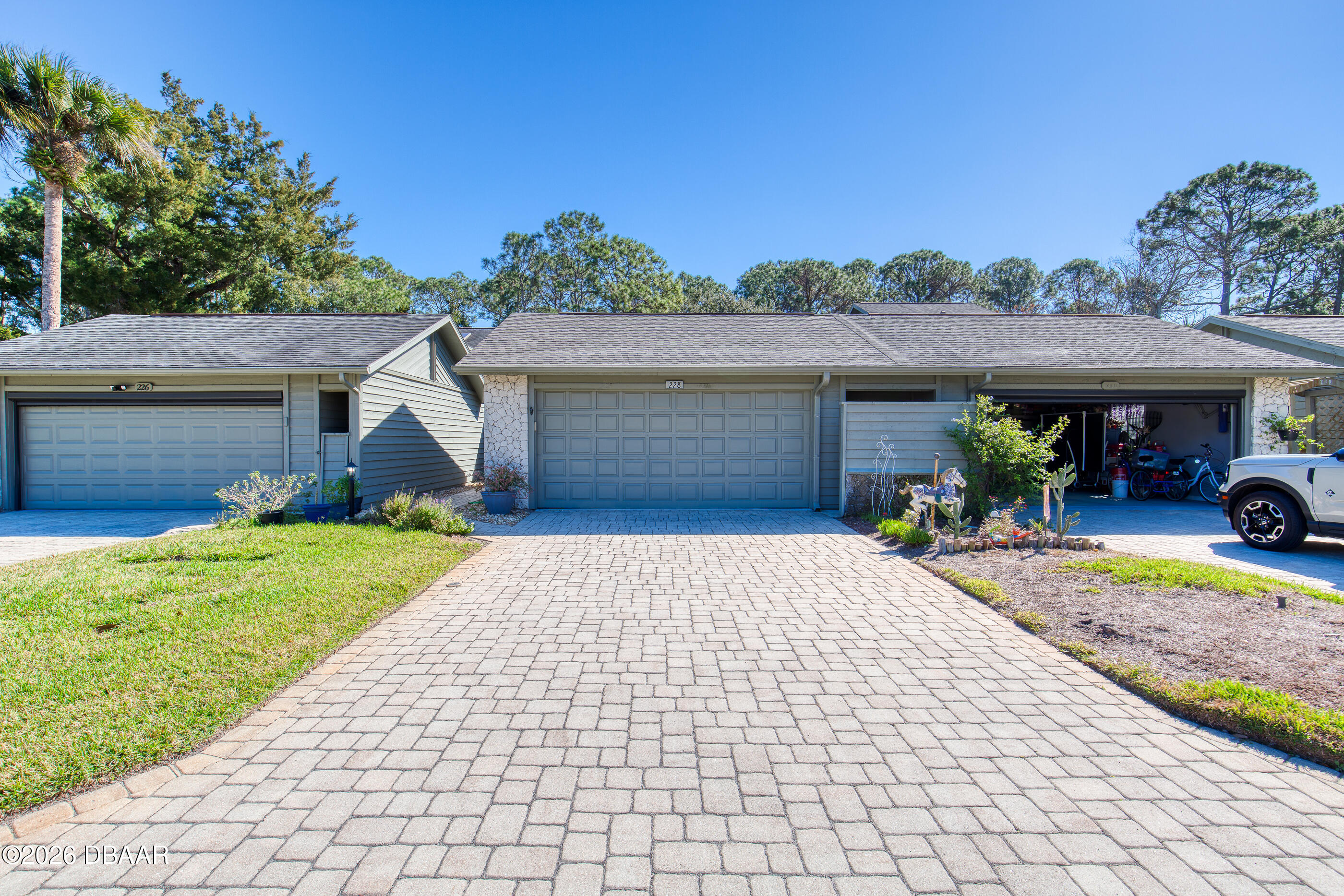 228 Deer Lake Circle