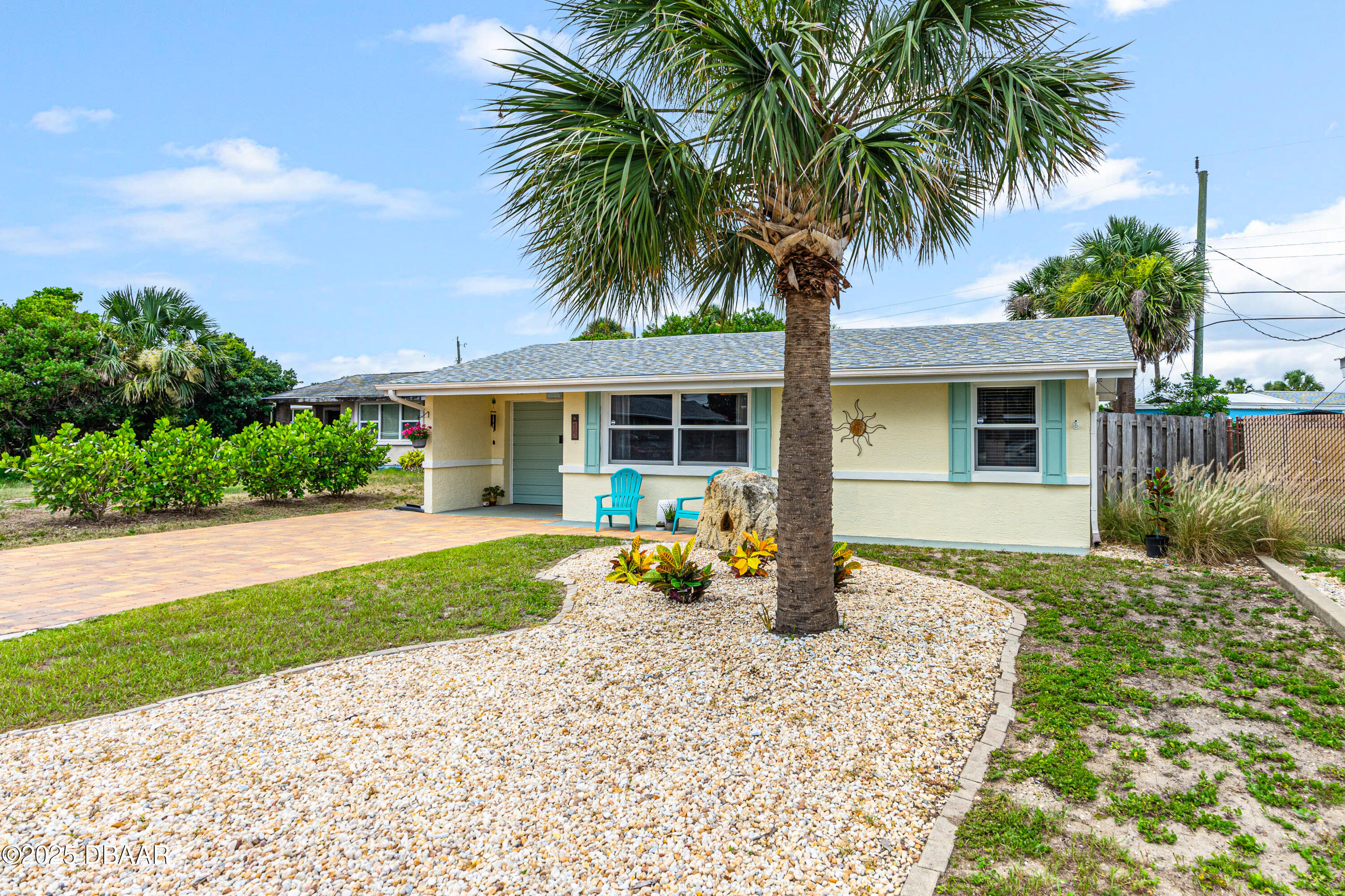 15 Hibiscus Drive