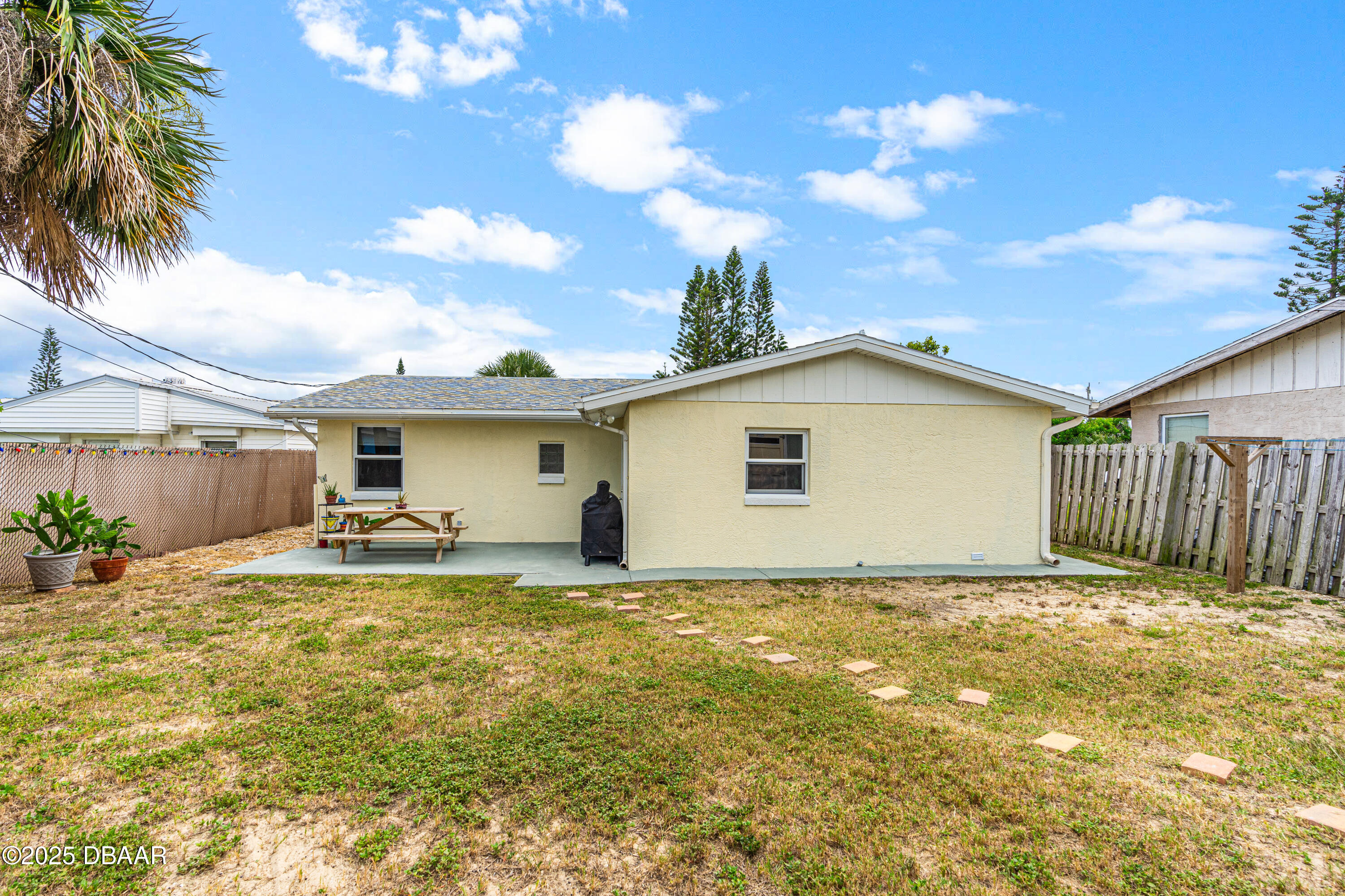 15 Hibiscus Drive