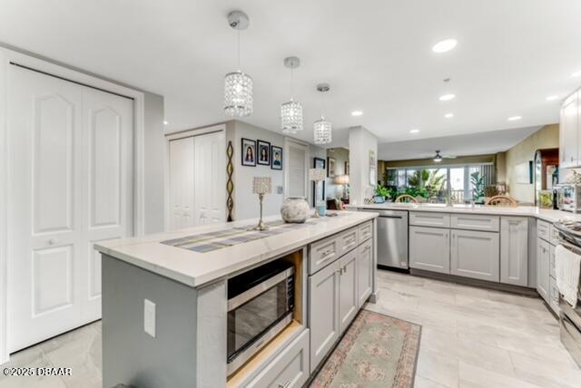 4 Oceans West Boulevard 507D