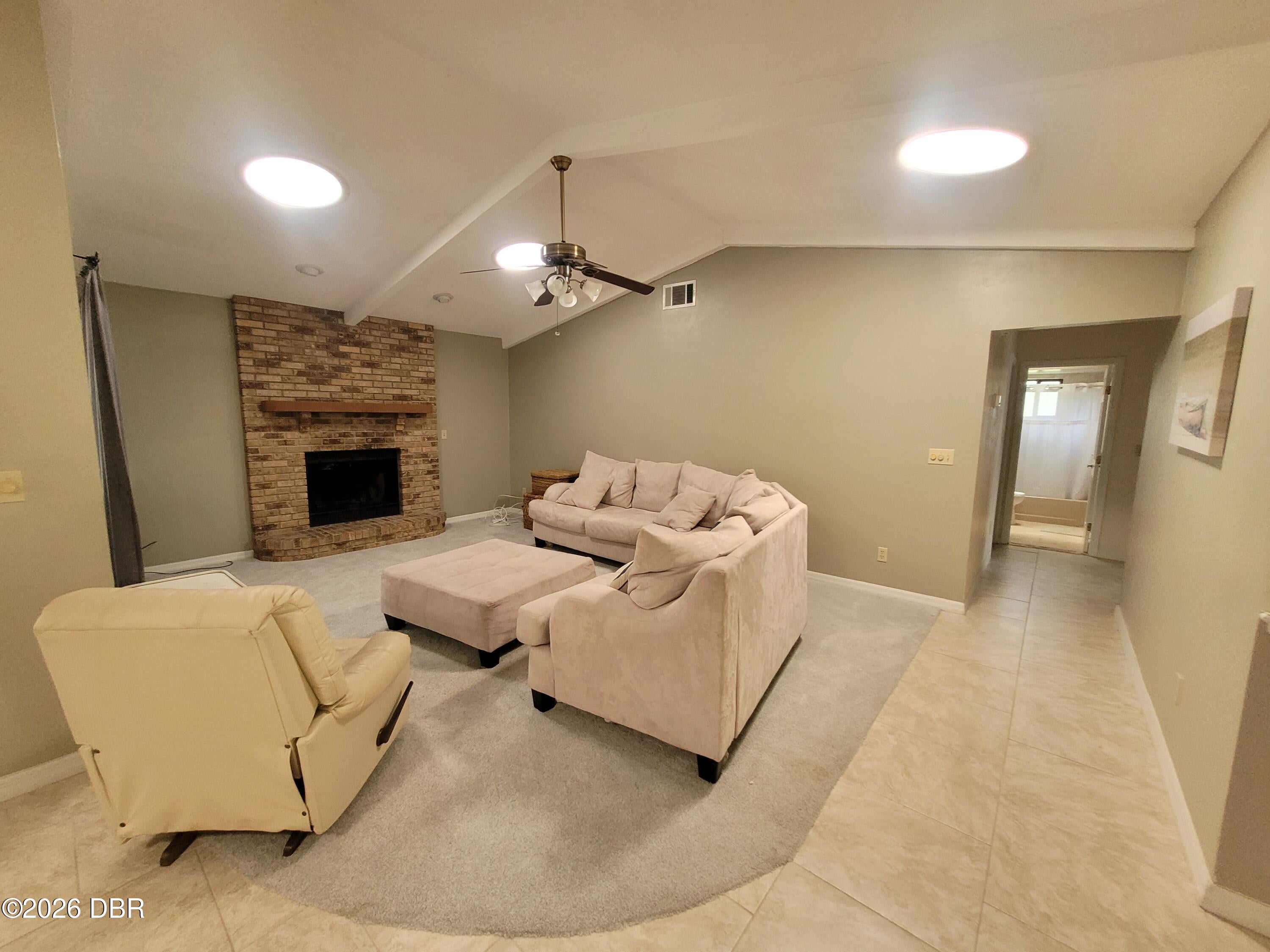 100 Tern Court