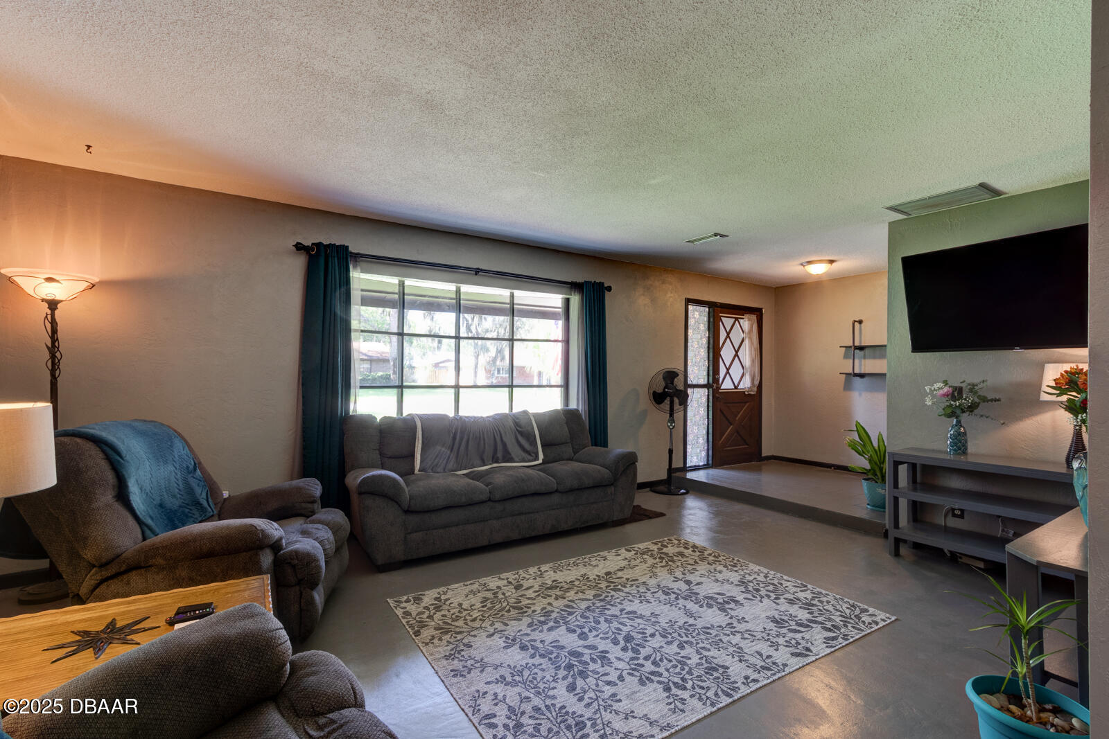 35 Whippoorwill Lane