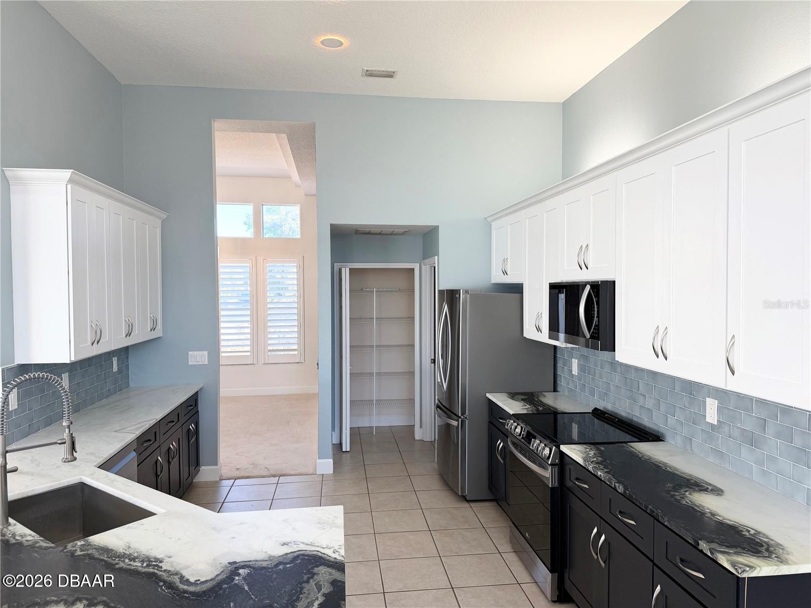 1304 Crepe Myrtle Lane