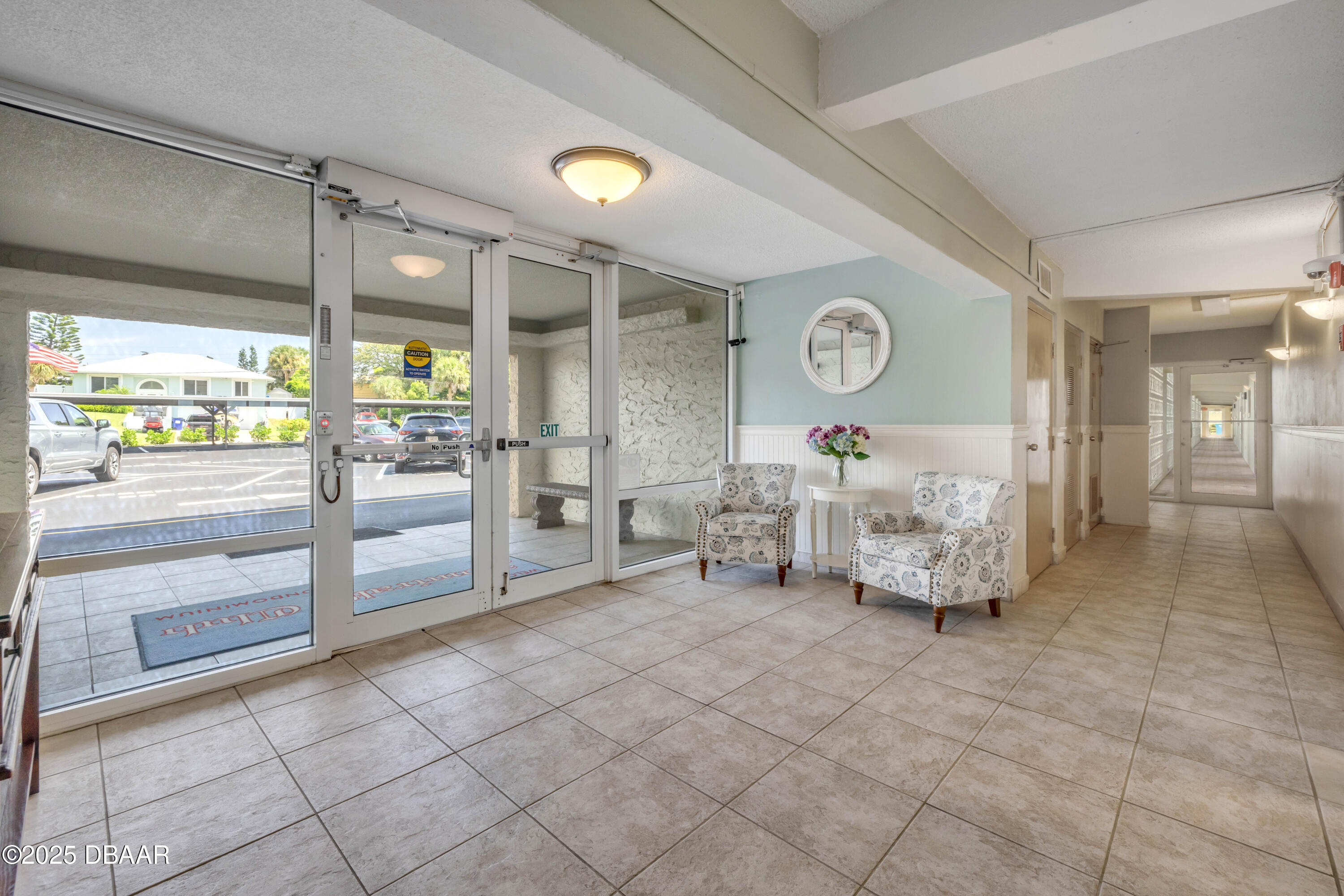 3606 S Peninsula Drive