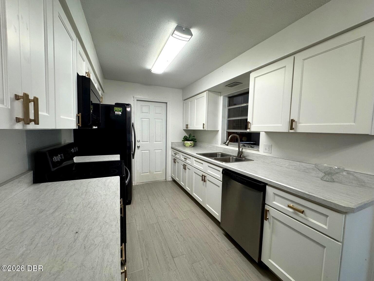 1636 Juno Trail