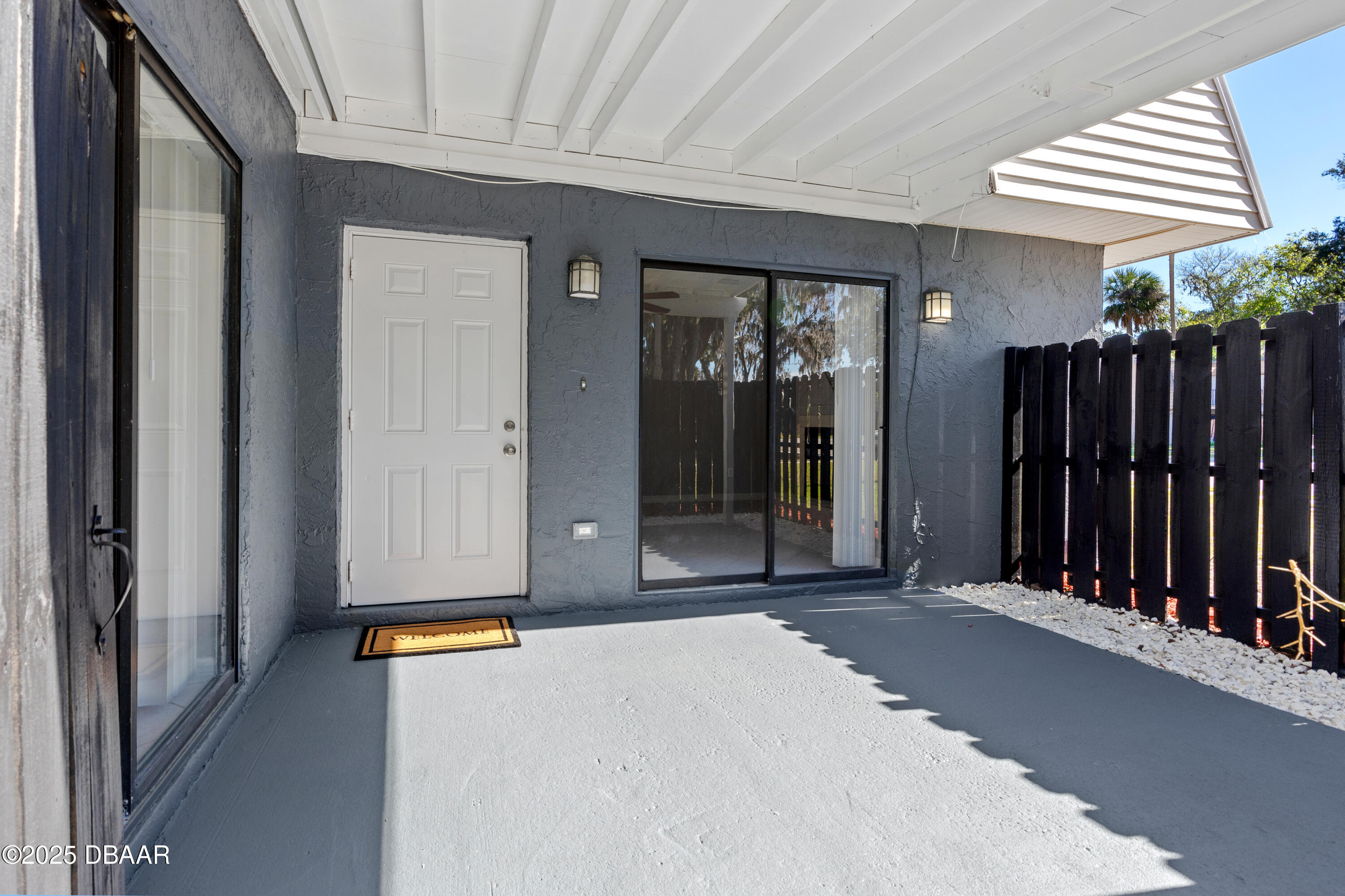 96 Springwood Square