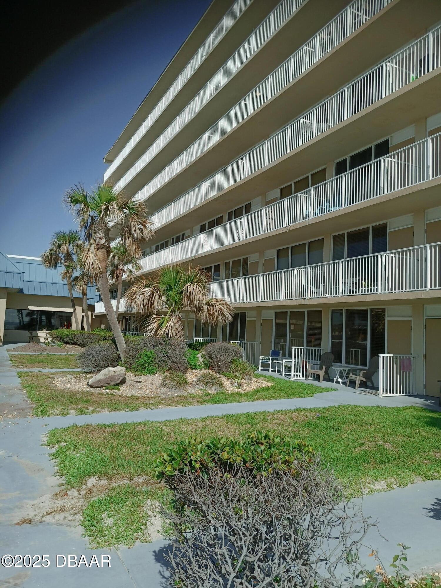 2043 S Atlantic Avenue 311