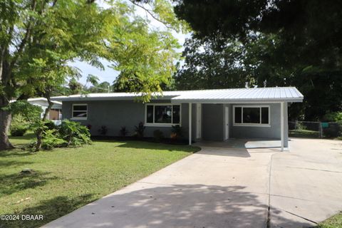 A home in New Smyrna Beach