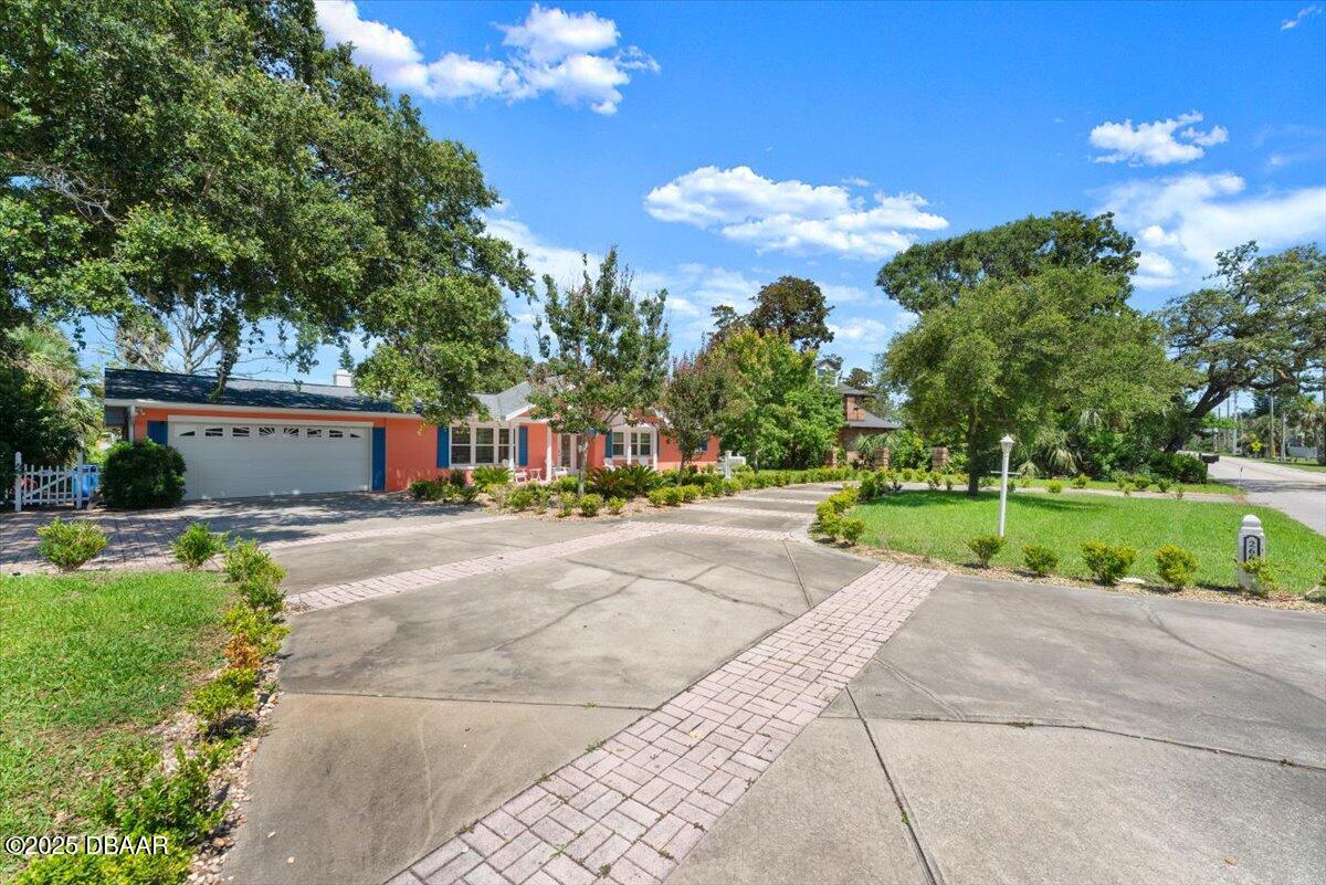 2667 John Anderson Drive