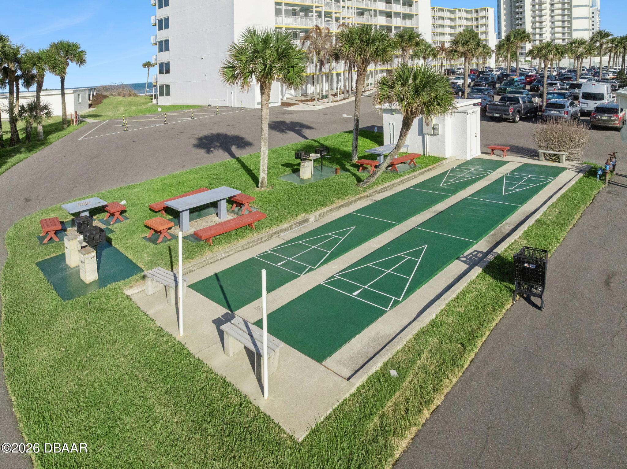 5203 S Atlantic Avenue