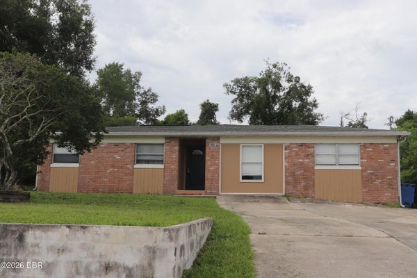 228 E HOLLY DR, ORANGE CITY, FL 32763 - Image f536c0f751ecb1cacd67aec03bf97b9d/4091697961