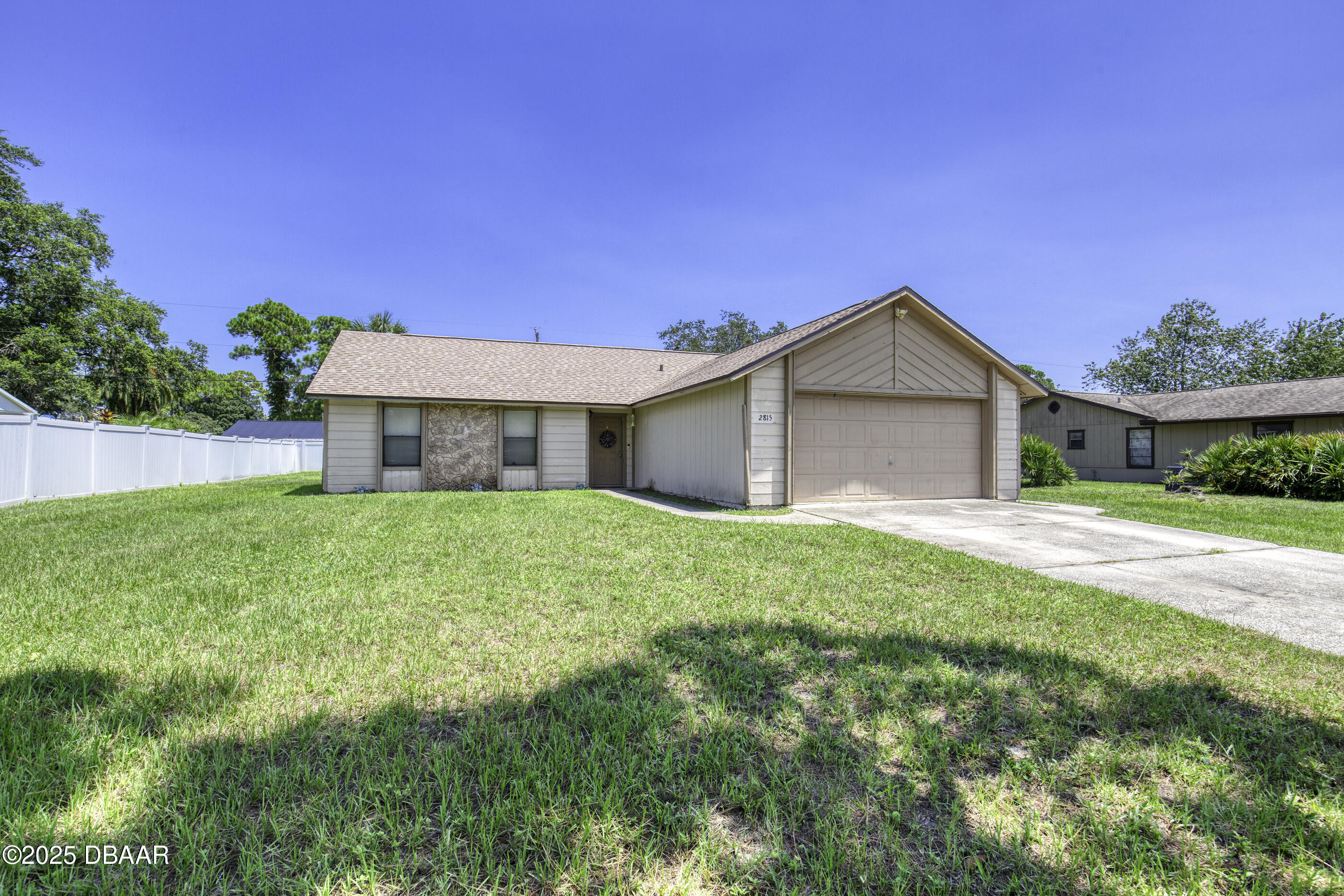 2815 Travelers Palm Drive