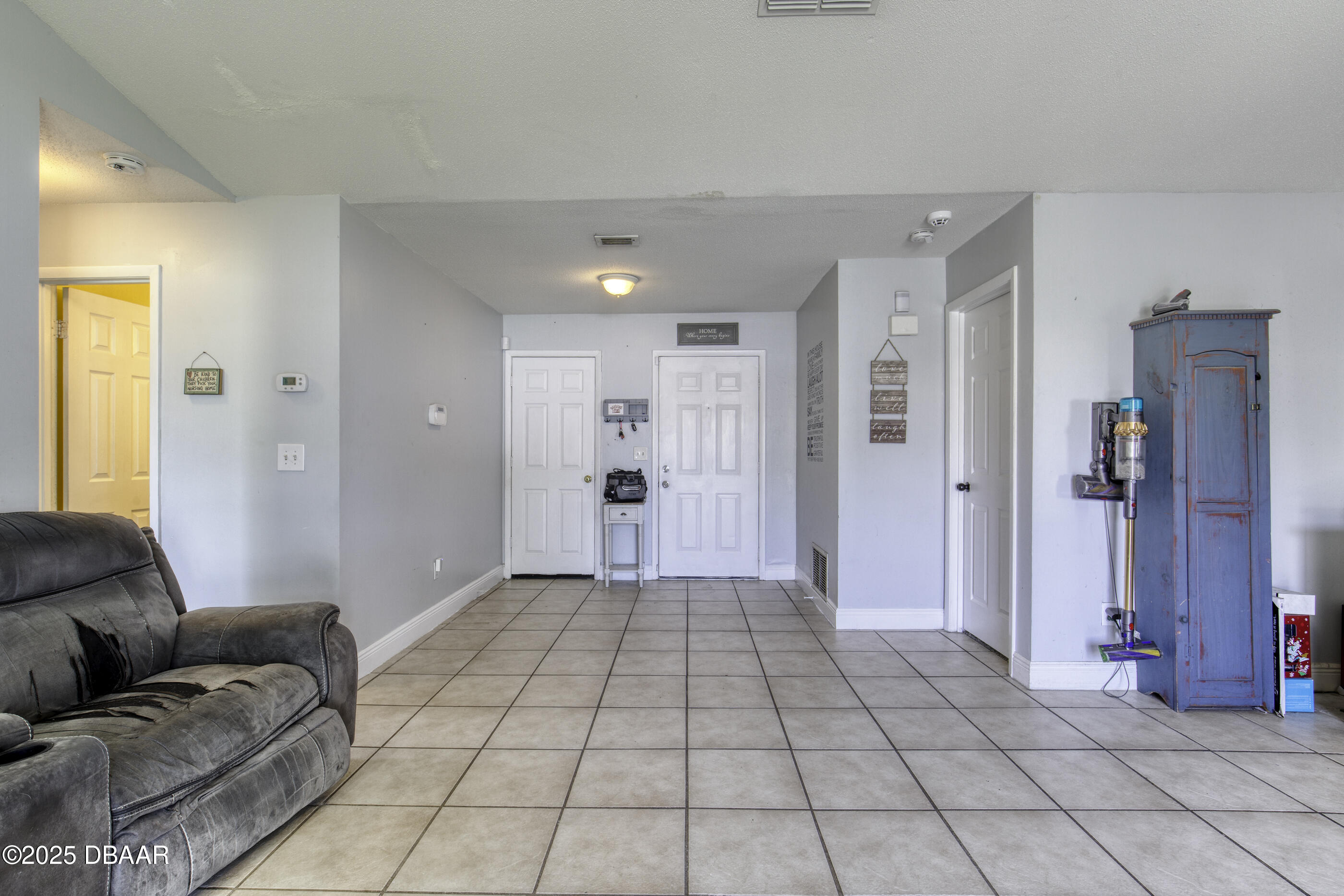 2815 Travelers Palm Drive