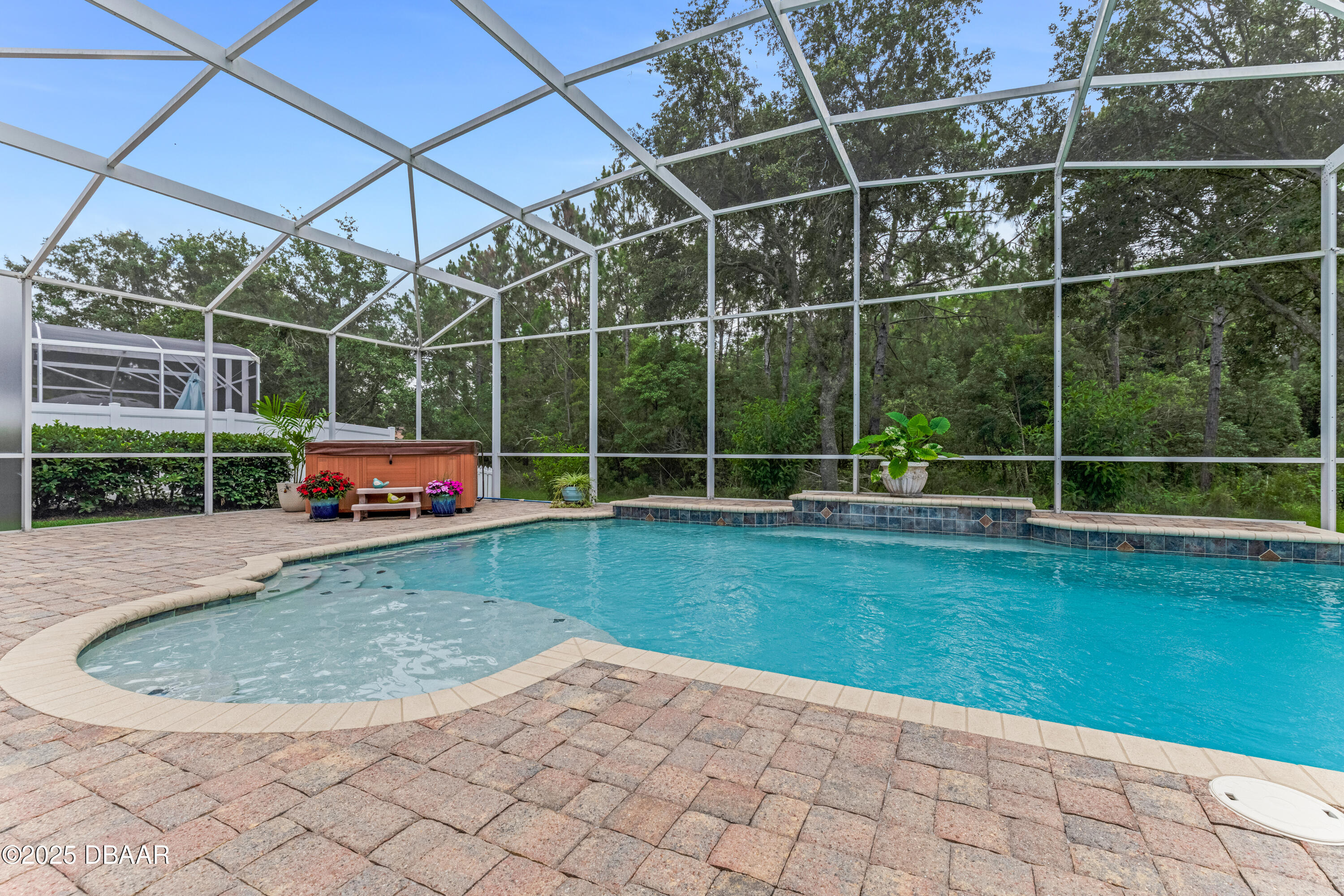 1910 Creekwater Boulevard