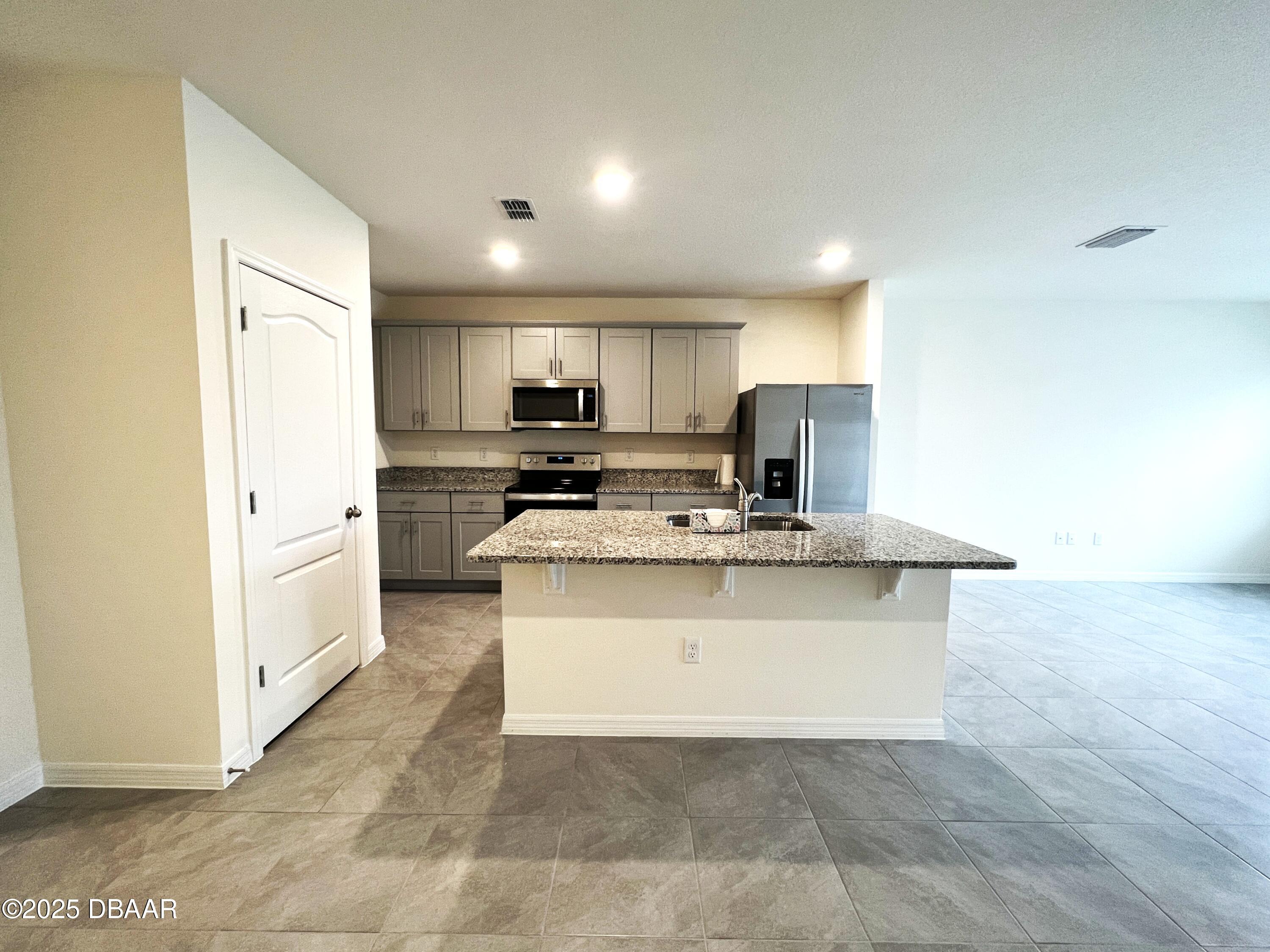 44 Bella Lago Circle